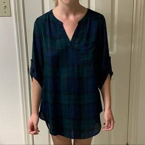 🌷3 for $25🌷Ricki’s, US 4, Blue & Green Plaid Semi Sheer V-Neck 3/4 Sleeve Top